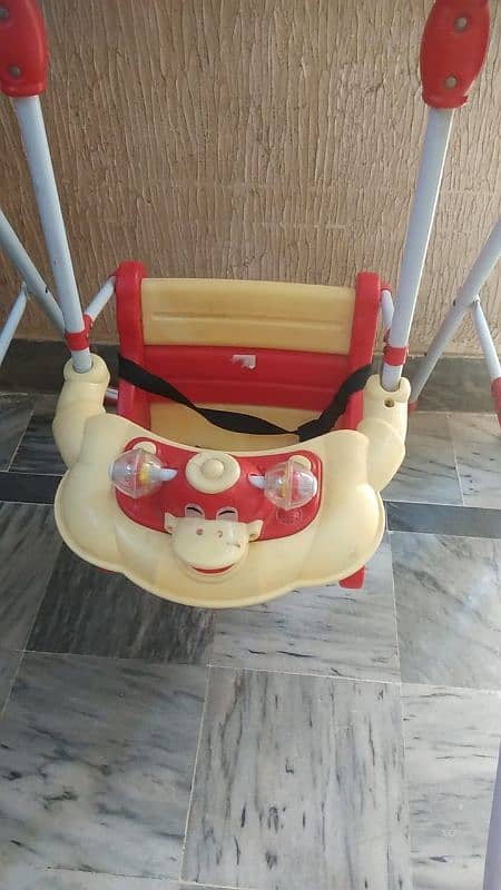 baby swing 10/10 condition with box 3