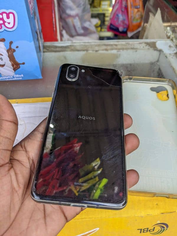 Aquos R3 gaming phone 5