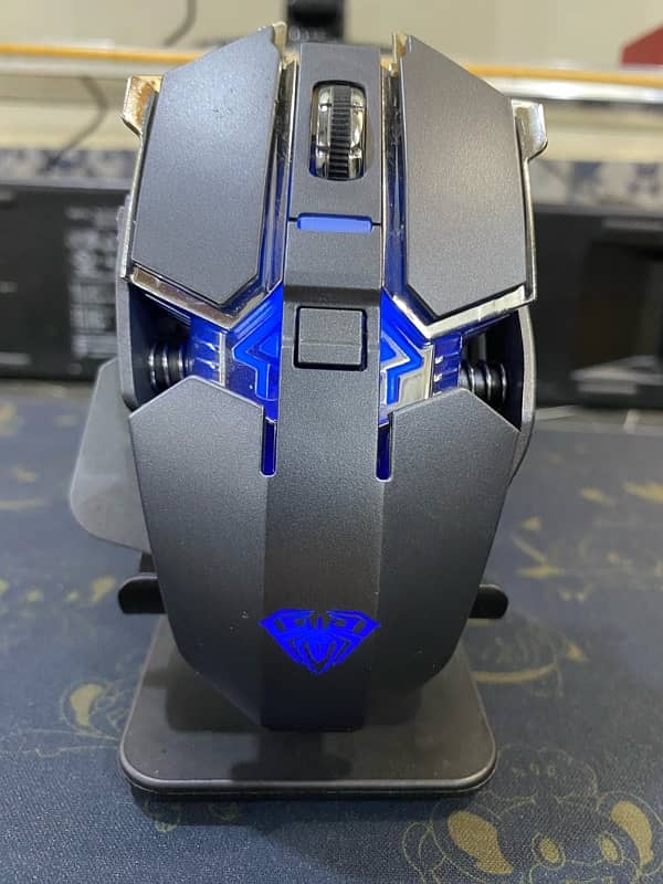 aula wireless gaming mouse brand new box not used 14