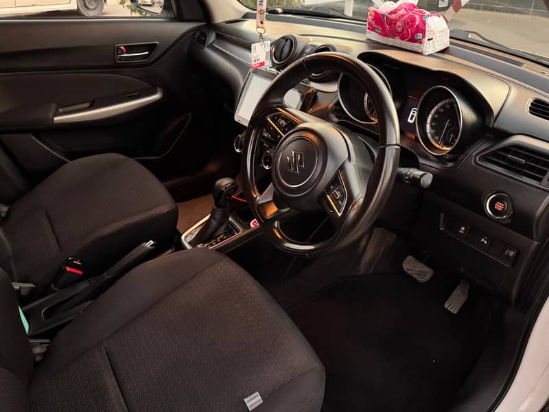 Suzuki Swift 2022 New Just 25,000-Km Salman Zero 3-2/1-Nine 2-7/1-3-50 5