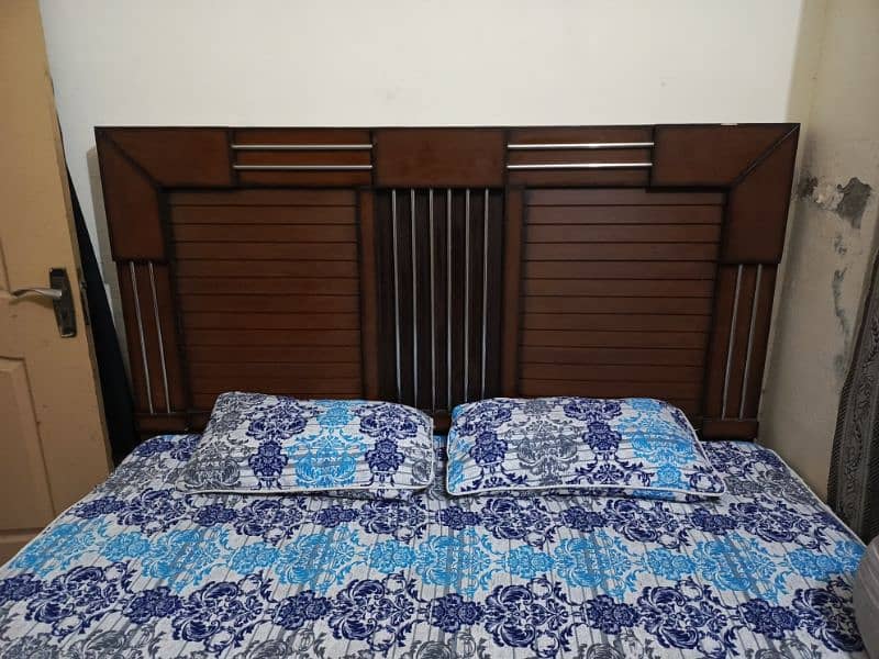 Double Bed without Mattress 2