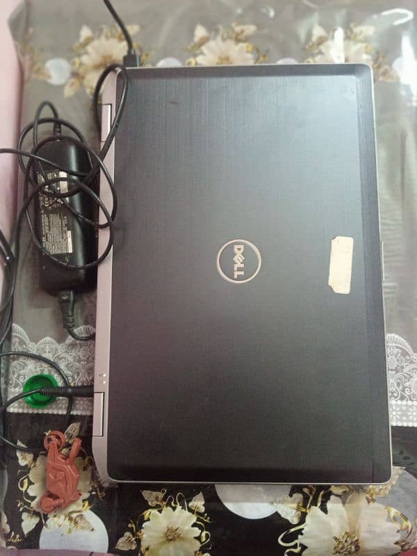 Dell e6520 i5 2nd Generation 4gb ram 128gb ssd 3