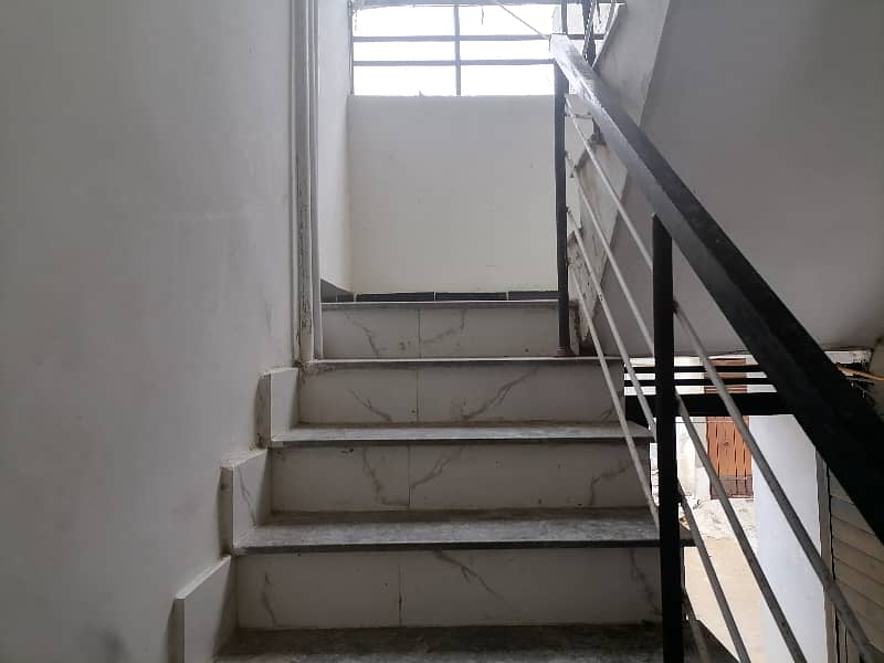 45 Square Yards Flat for sale in Korangi 8