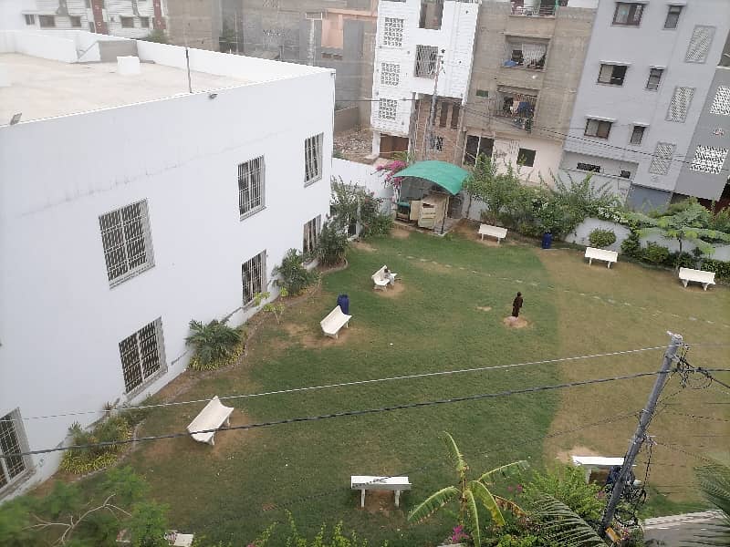 Get In Touch Now To Buy A Near to Mosque Flat In Karachi 11