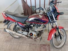 Honda deluxe 125 2017 model