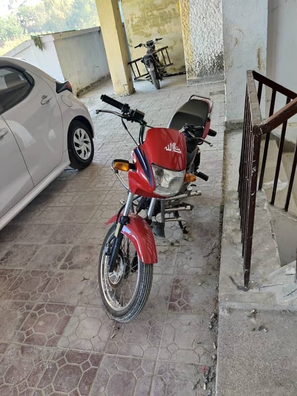 Honda deluxe 125 2017 model 2