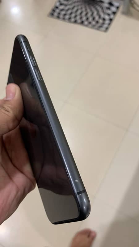 Iphone 11 256Gb PTA approved. 3