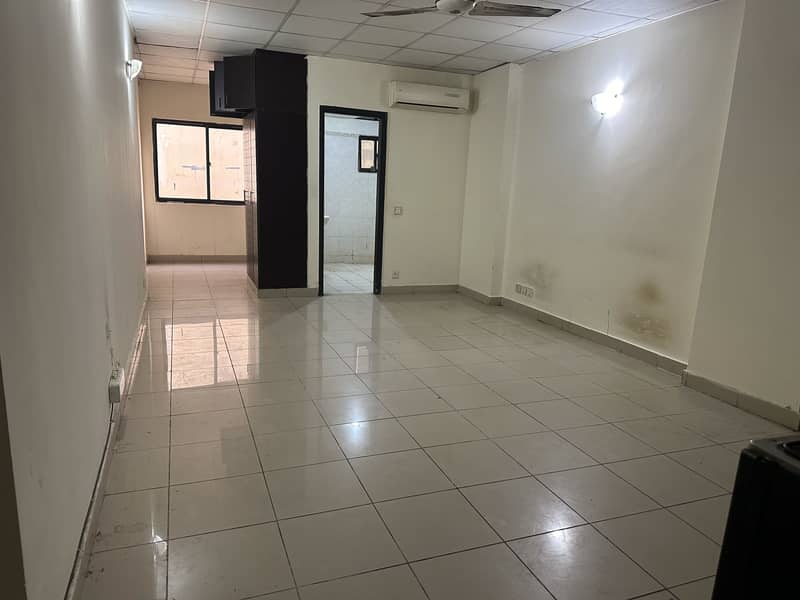 845 sq ft studio apartment Lignum Tower DHA 2 Islamabad for rent 7