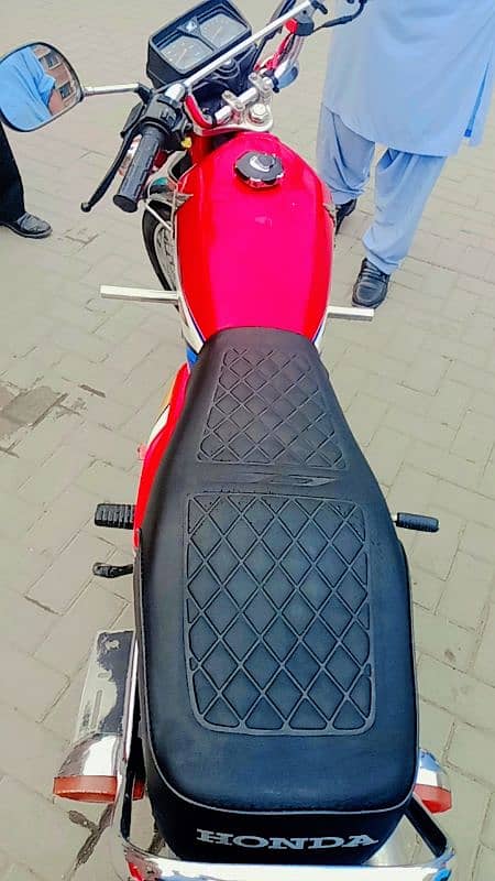 Honda 125 6