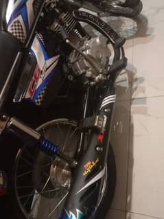 HONDA-125 LOOK LIKE NEW