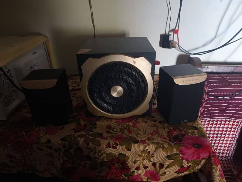 F&D woofer used but same like new only 2 month use 4