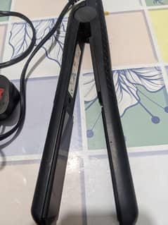 Hair straightener in good condition