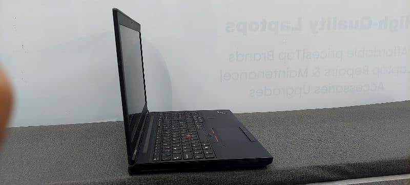 Lenovo ThinkPad P51 Workstation 1