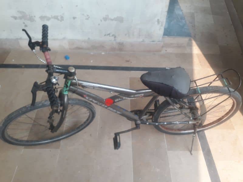 24 inch cycle in good condition 1