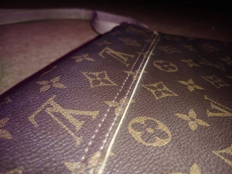 Best Price LV Bag 1