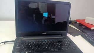 Dell Inspiron 3521