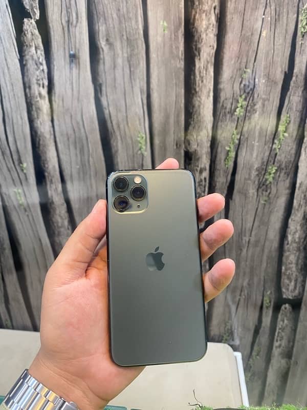 iphone 11pro 256gb pta 1