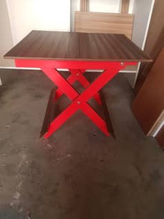 folding table