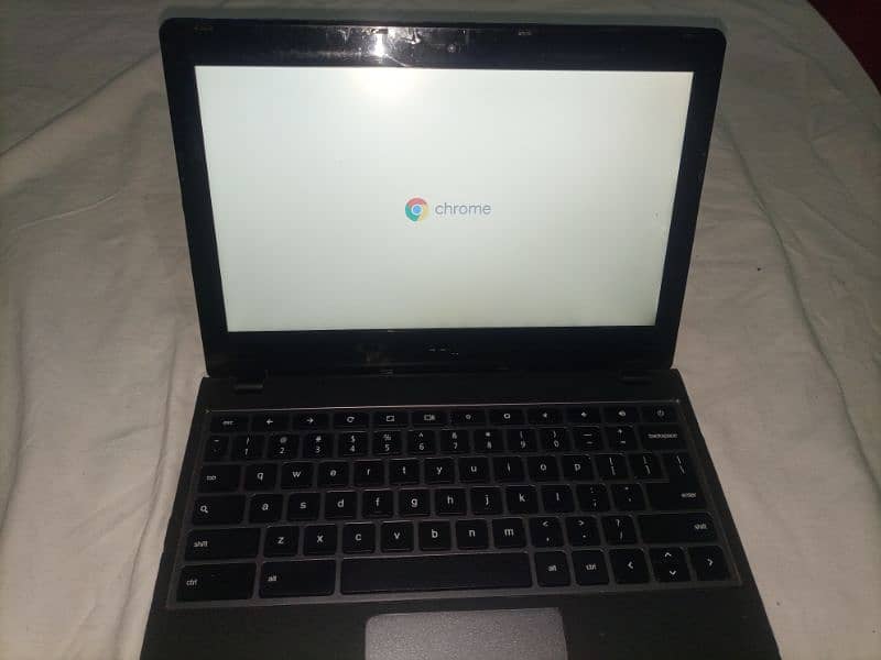 chromebook argent sale 1