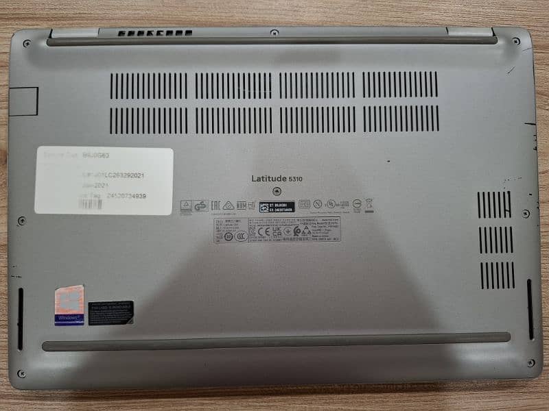 Dell Latitude 5310 4