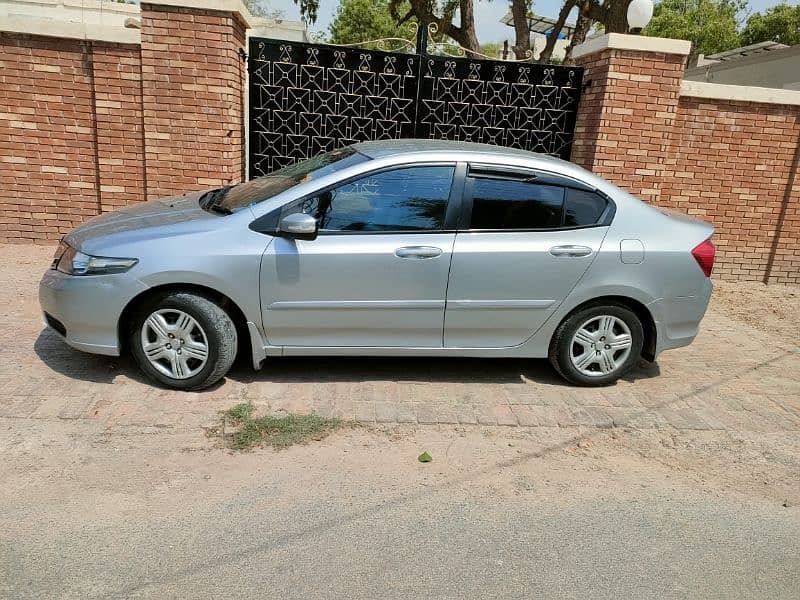 Honda City IVTEC 2018 automatic 12