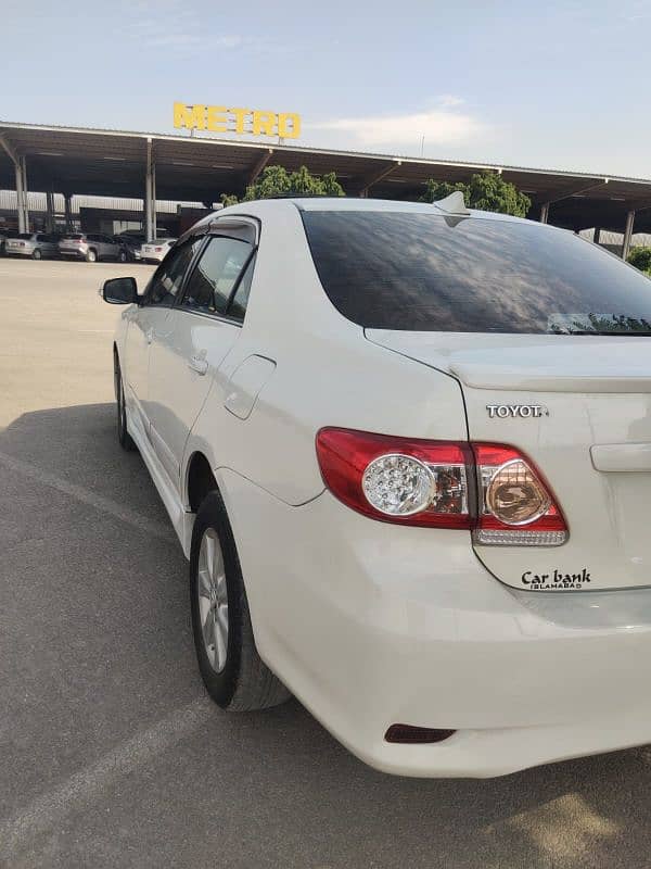 Toyota Corolla Altis 2009 urgent sell 3