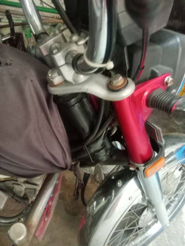 hound 70cc 2022model sab kuch orignel condition mn hain 1