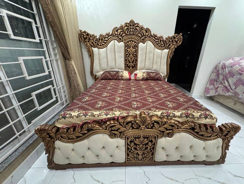 New brand bed set for sale 2