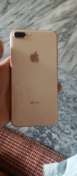 iPhones 8 Plus water peak 78 helth non pta jv non apen 0