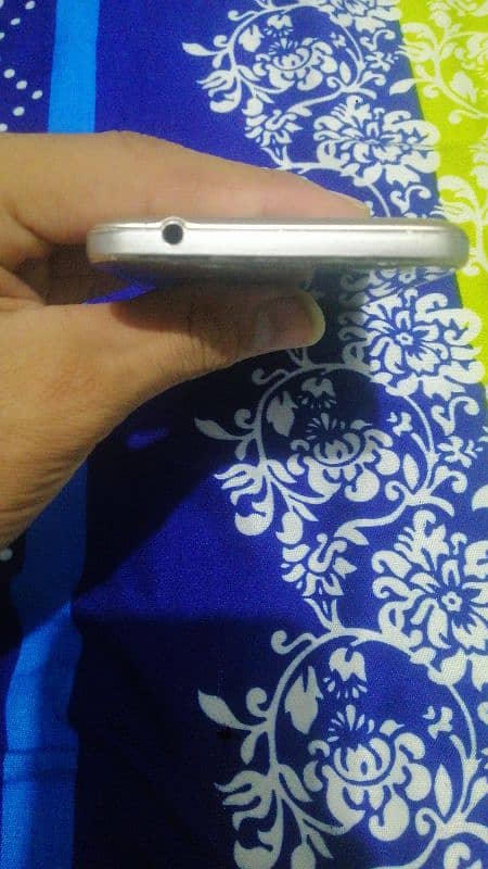 Samsung grand prime plus all OK what's app  03406243033 4