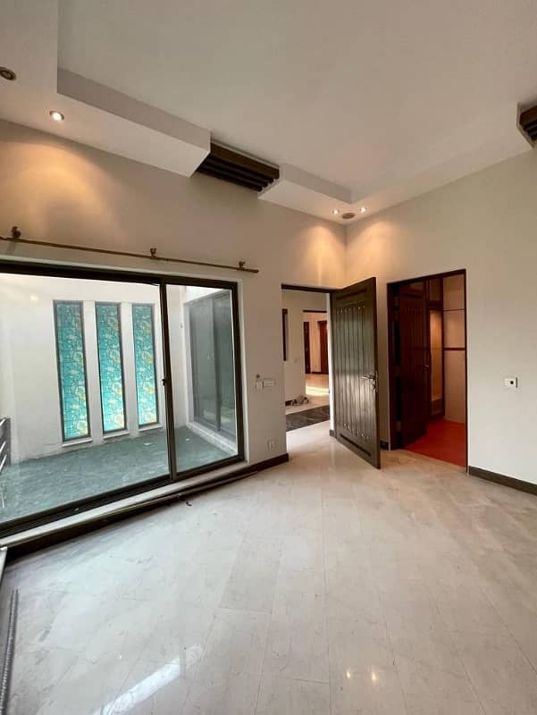 10 Marla Out Class Full House For Sale In DHA Phase 2,Block V, Lahore. 2