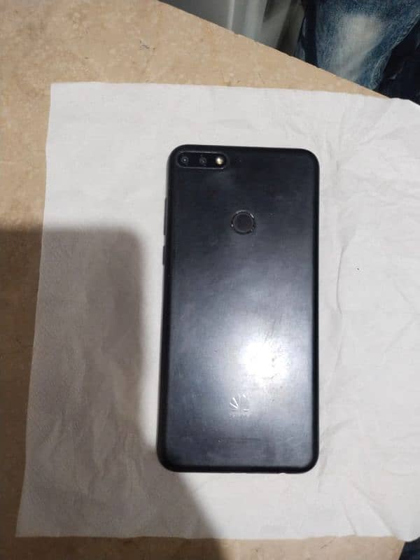 Huawei y7prime for selling 4