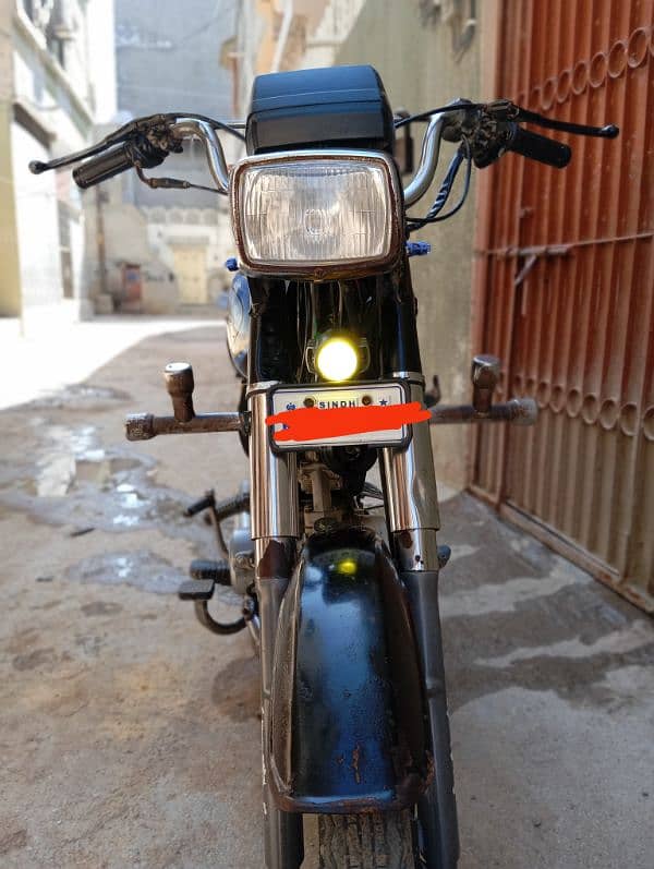 unique bike  used but new Condition hy seel pak ingen hy 5