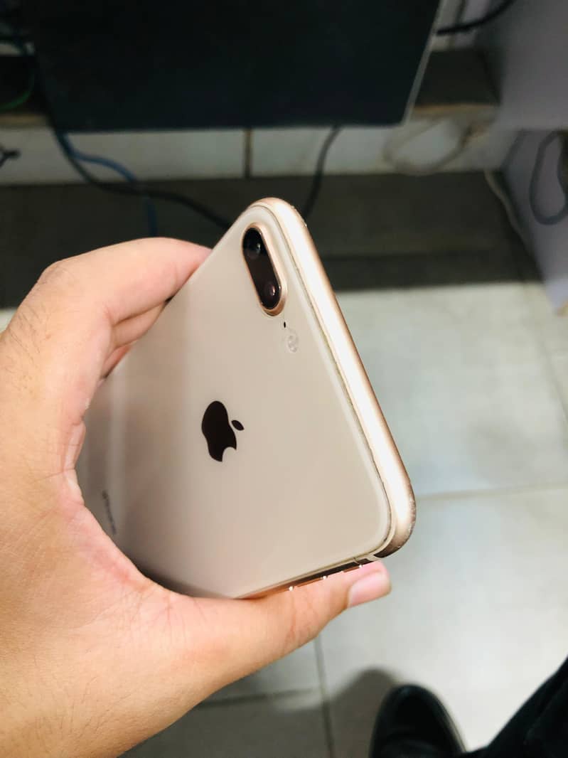 Iphone 8 plus 3