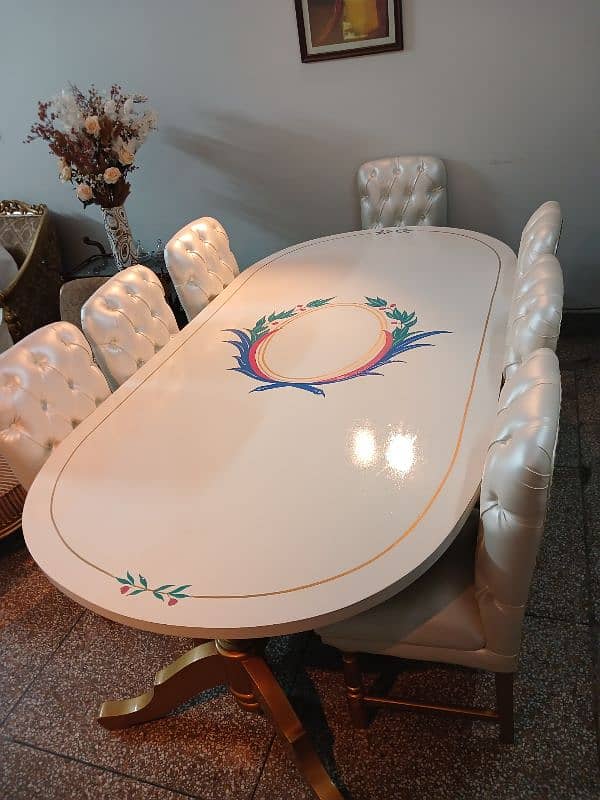 Solid Dinning table/ 7 chairs / Deco paint / Leather Poshish chairs 3