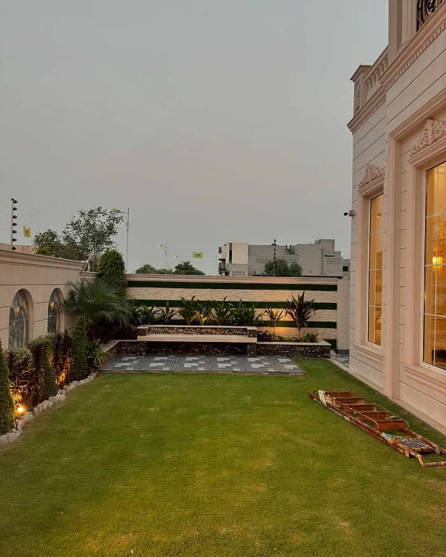 1 kanal Luxury Spanish House For sale in DHA Phase 7, Lahore Pakistan 15