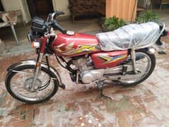 Honda 125 2k24 modle September ma nikli hai bikul new hai  2 tuning ha