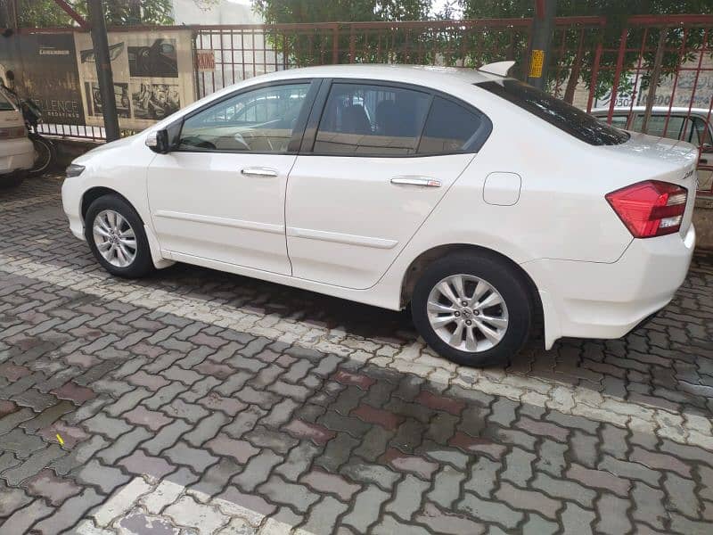 Honda City Aspire 2018 6