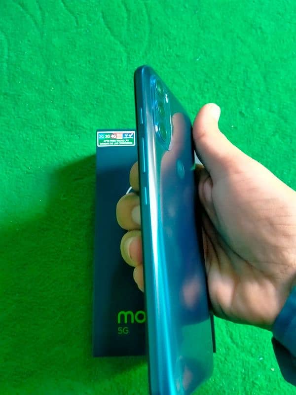 moto g71 5g 6gb 128gb with box and original fast 33 w charger non pta 7