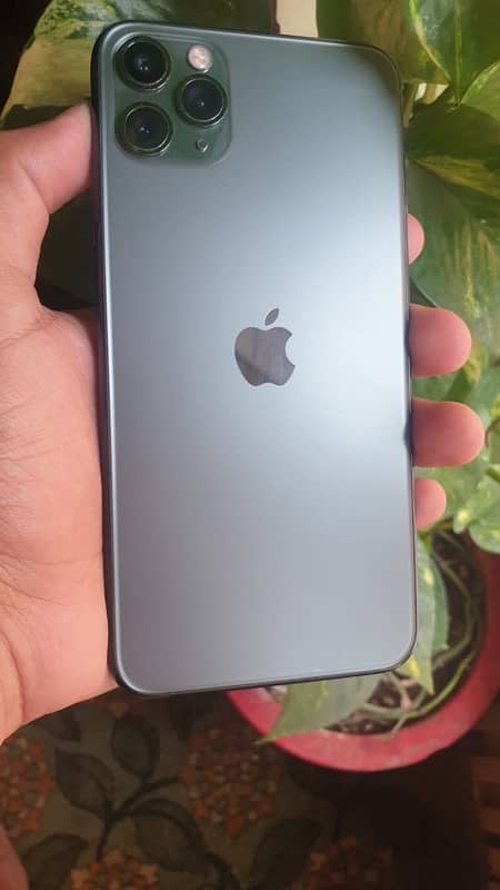 iphone 11  pro max 0