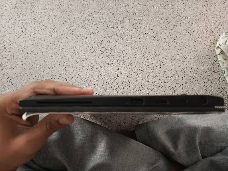 dell laptop core i7 (7th gen) 10