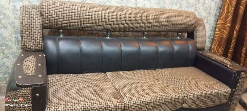 Sofa made with master foam. 1