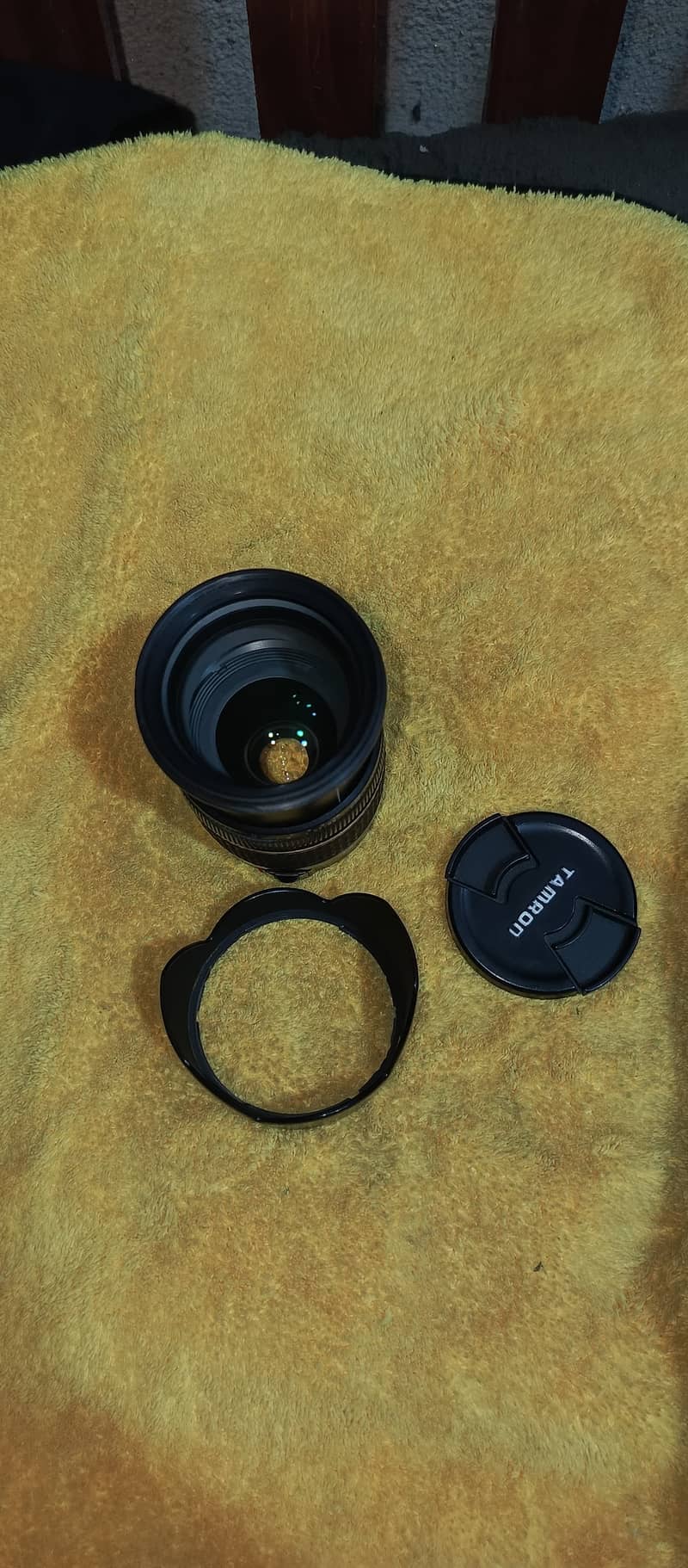 Tamron lenz for canon 28-75 10.10 condition for sale 4