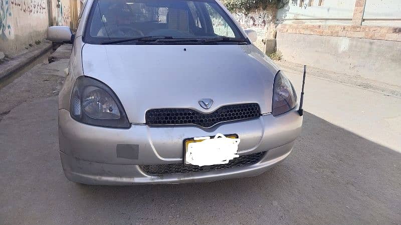 Toyota Vitz 2002 3