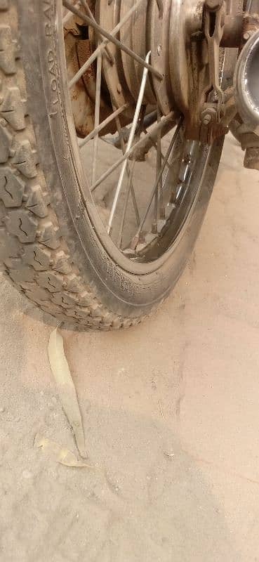 2rim fix tyre and tube. good condition. 4