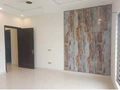 10 Marla Upper Portion For Rent In Jasmine Block Bahria Town Lahore 0