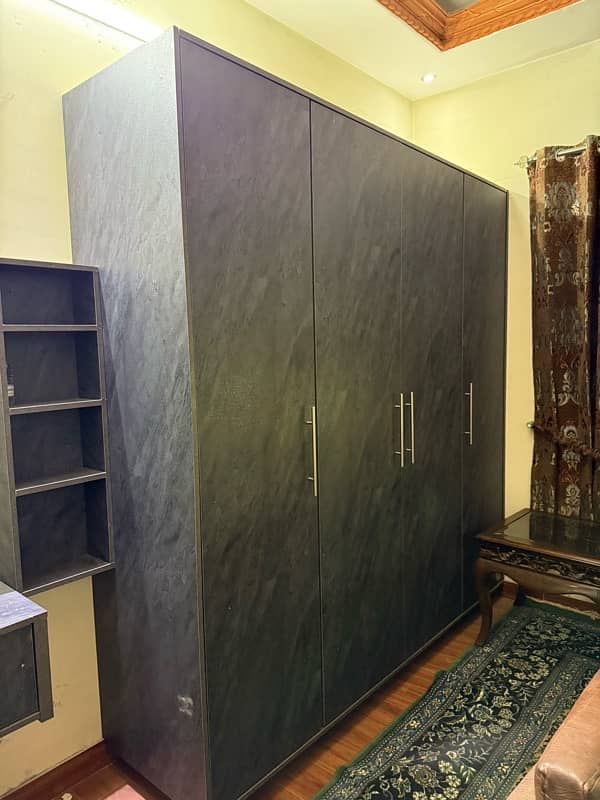 Luxury Grey Cupboard 0