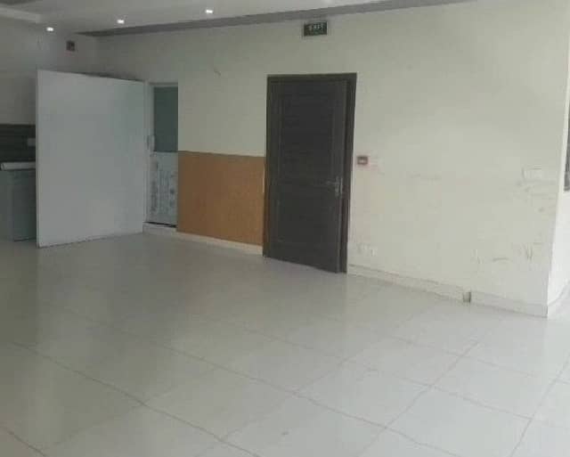 4 Marla 1st Floor Office With Elevator For Rent In DHA Phase 6,Block L, Lahore. 4