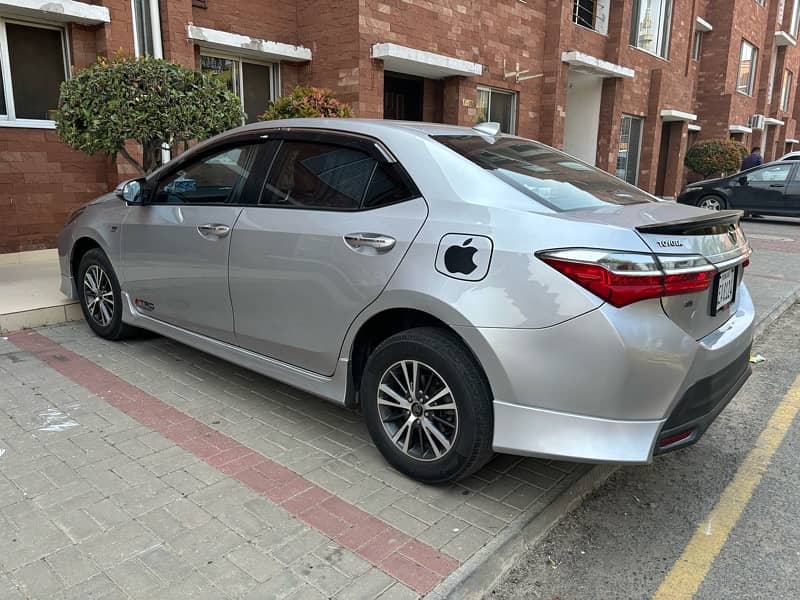 Toyota Corolla GLI 2018 19