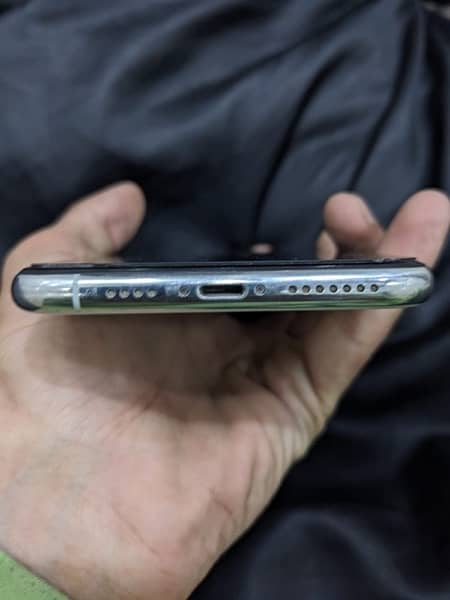 iphone 11pro max jv 256gb urgent sale 6